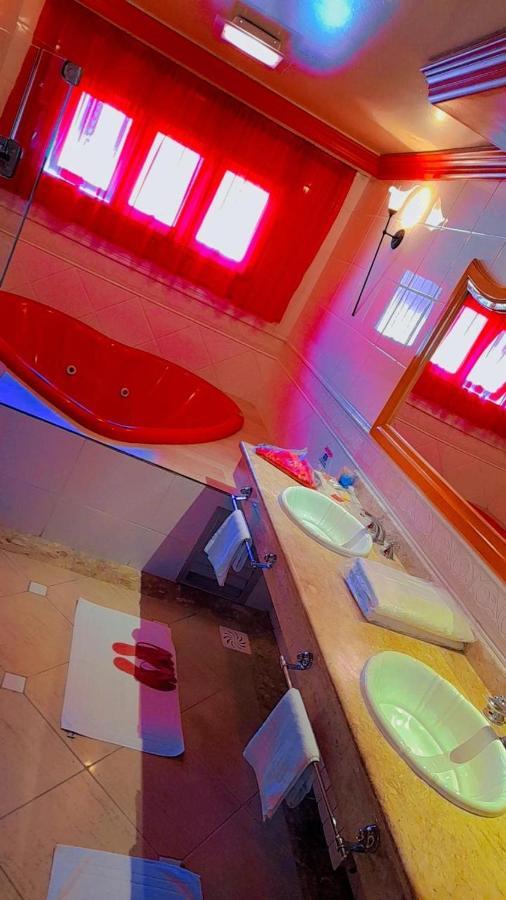 Motel Avenida (Adults Only) Грамаду Екстериор снимка