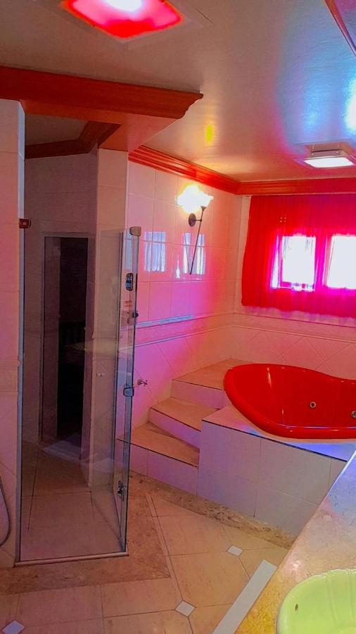 Motel Avenida (Adults Only) Грамаду Екстериор снимка