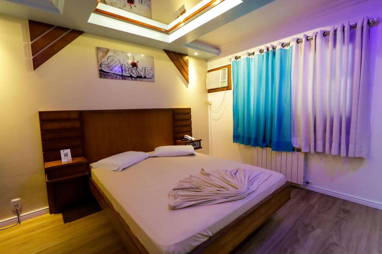 Motel Avenida (Adults Only) Грамаду Екстериор снимка