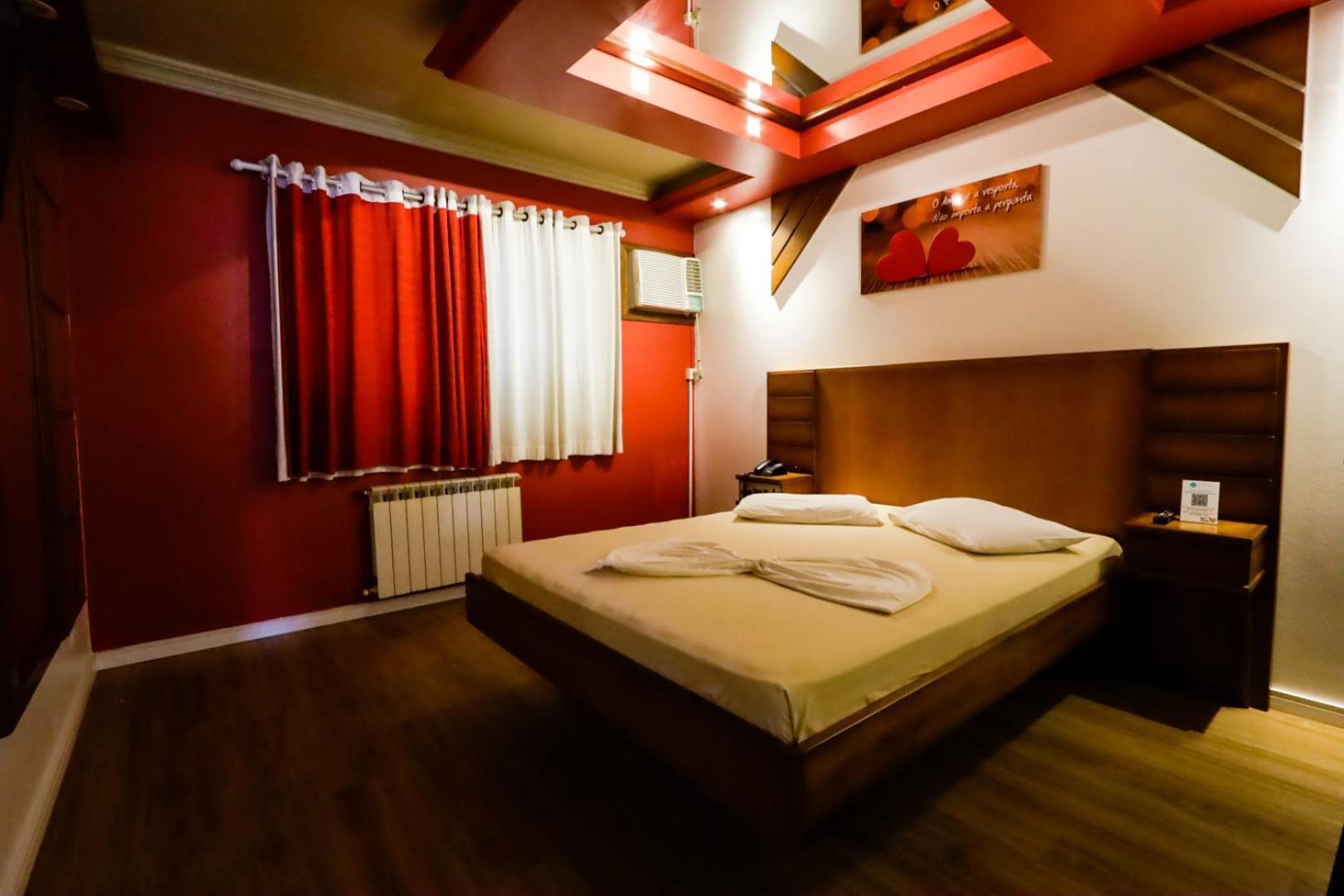 Motel Avenida (Adults Only) Грамаду Екстериор снимка
